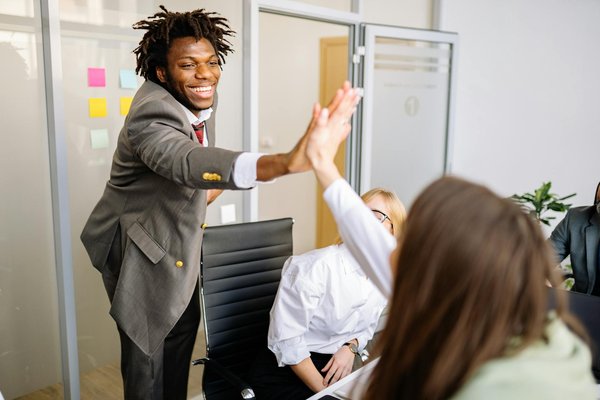 L'impact clé des informations d'entreprise et de la formation